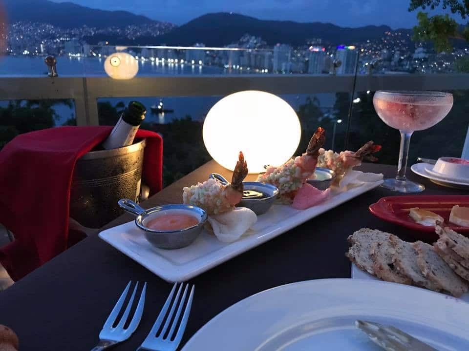 Restaurantes en la Escénica Acapulco